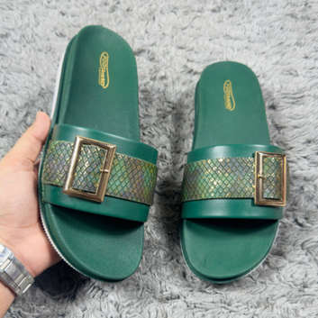 Soft Camlo Slipper (01)