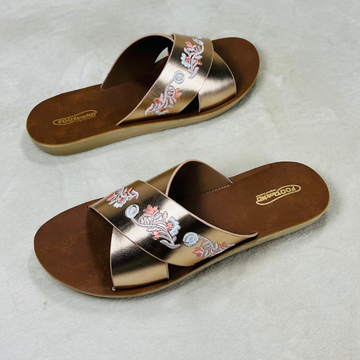 Cross Heirloom Embroidered Slide A04
